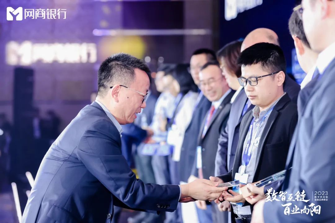 满血！网商银行大雁系统成李锦记等大消费品牌业绩增长新*器武**！