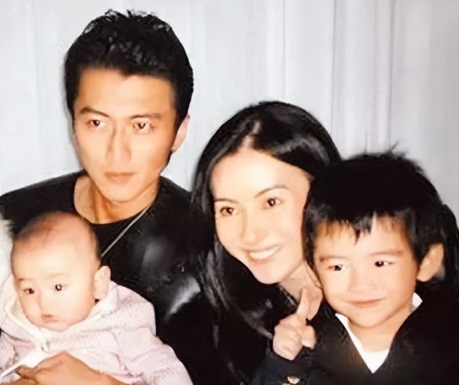 谢霆锋王菲露面视频,谢霆锋王菲或同台演出