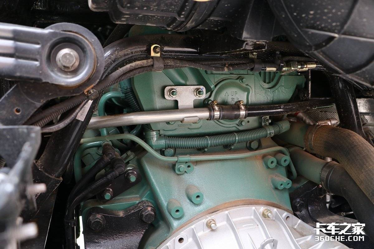 国产最新款大马力重卡,马力最大跑得最快的国产重卡价格