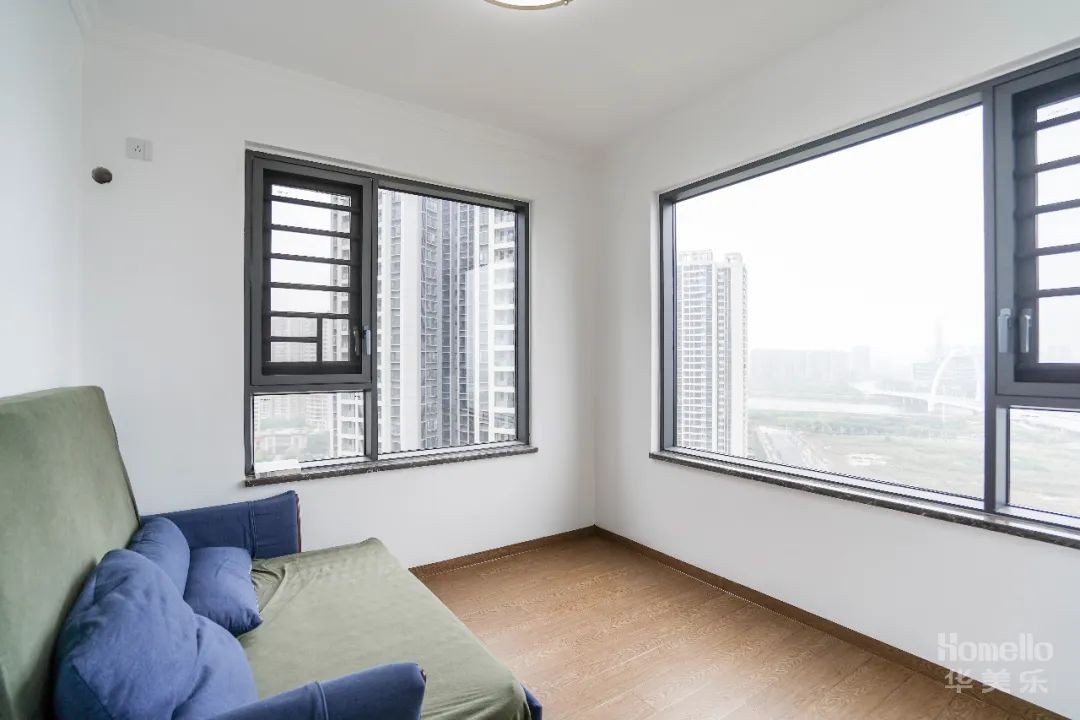 小户型两室改三室极简风,56平米小户型2室一厅改3室