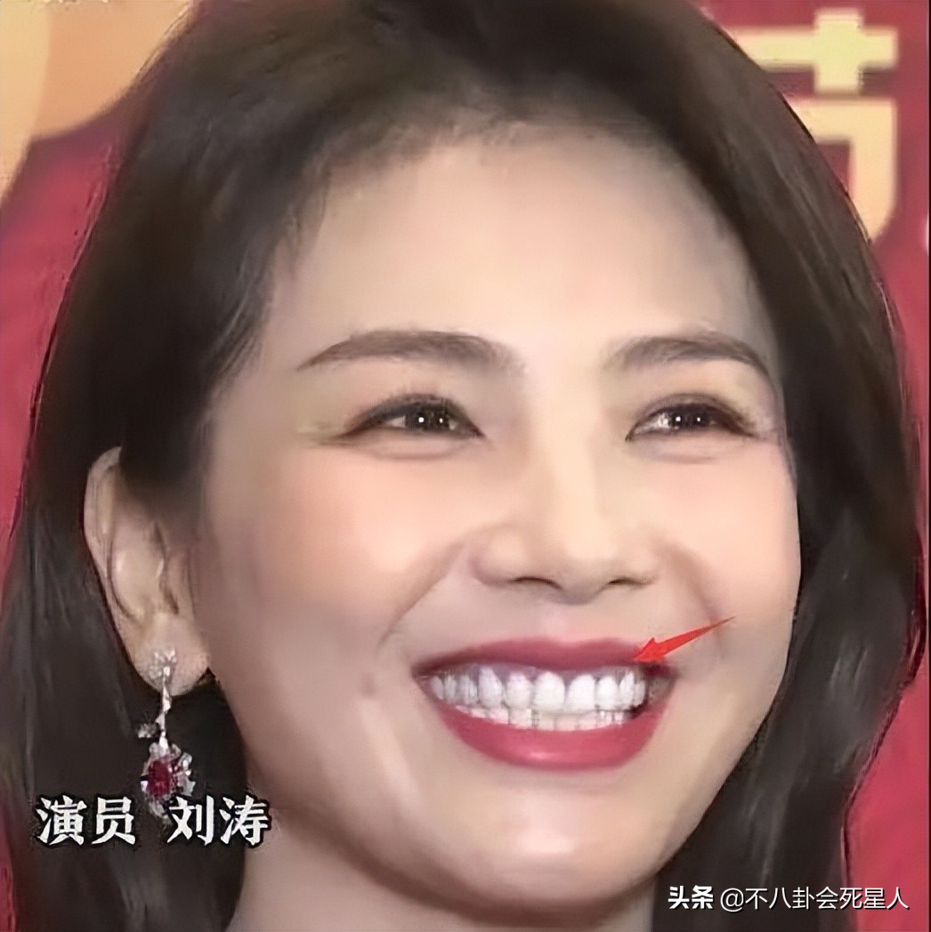 假头发假鼻子,假头发和假肚皮