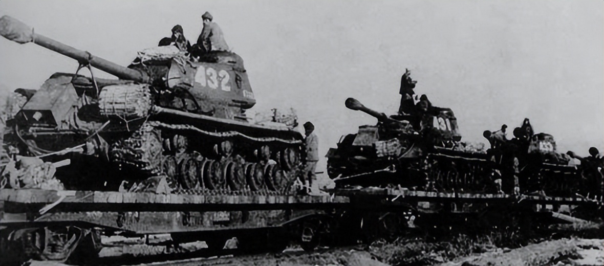 1993年我军提出参观俄军潜艇，对方犹豫再三提条件：除非做到六不