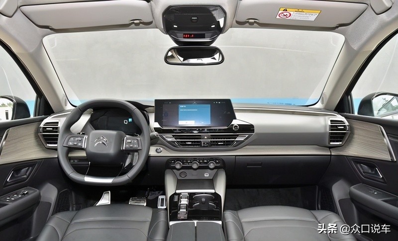 凡尔赛和凯美瑞哪个值得购买,凯美瑞与凡尔赛