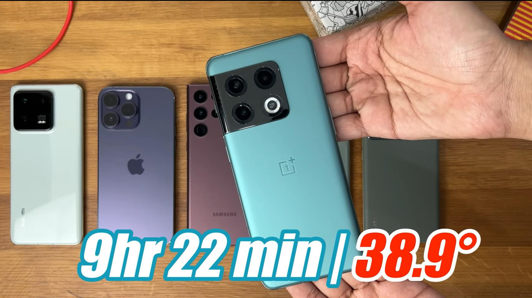 雷军小米12pro与iphone13promax,小米13pro续航对比iphone13promax