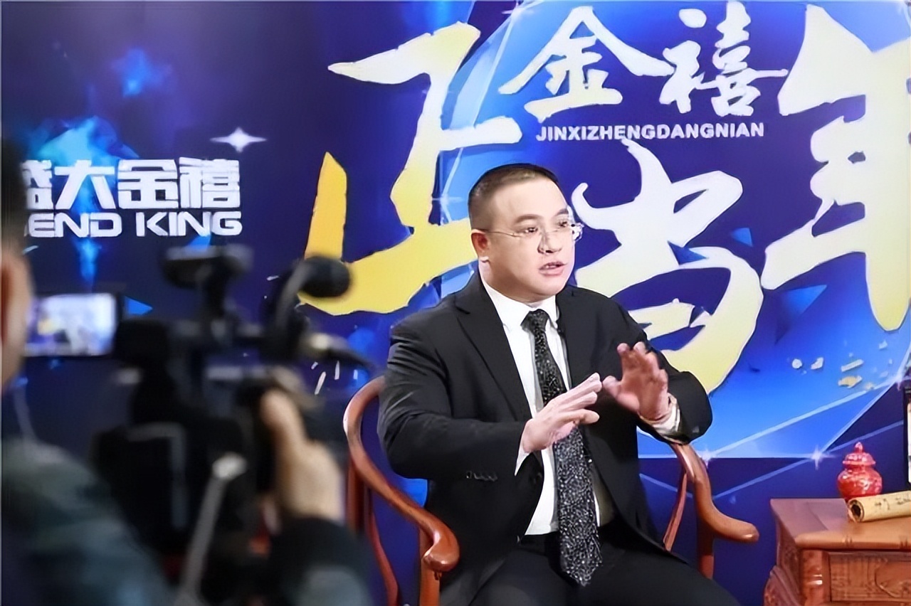 11年圈钱200亿!专坑老乡的“亿万富翁”,连夜跑路了