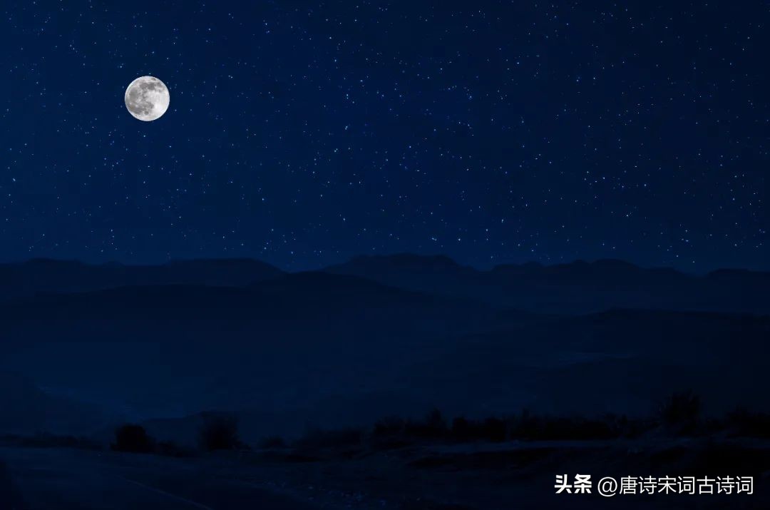 秋夜，月光凉凉，思念深深