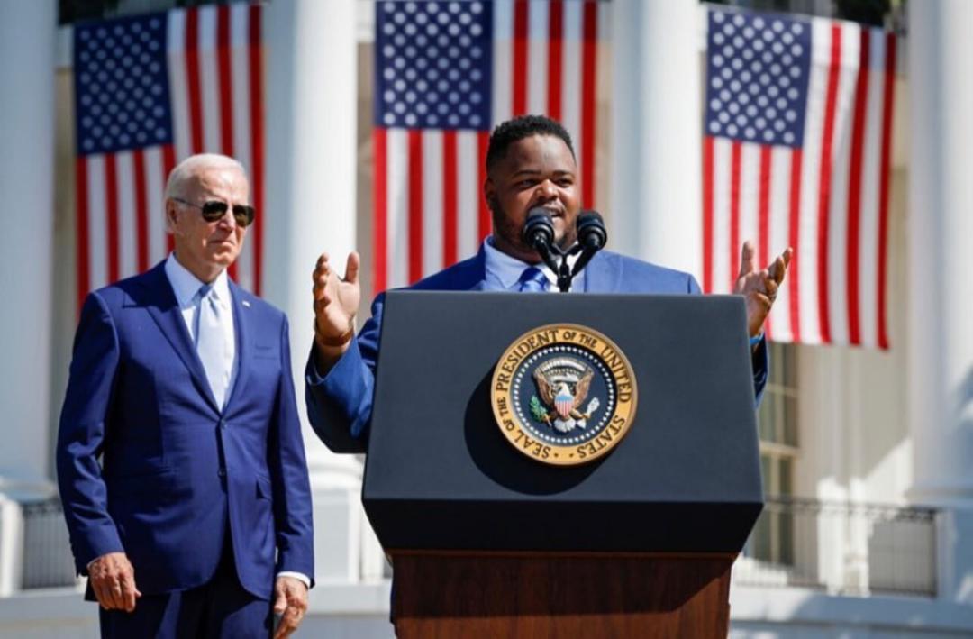 国产电动汽车加充电宝,低速电动汽车充电宝