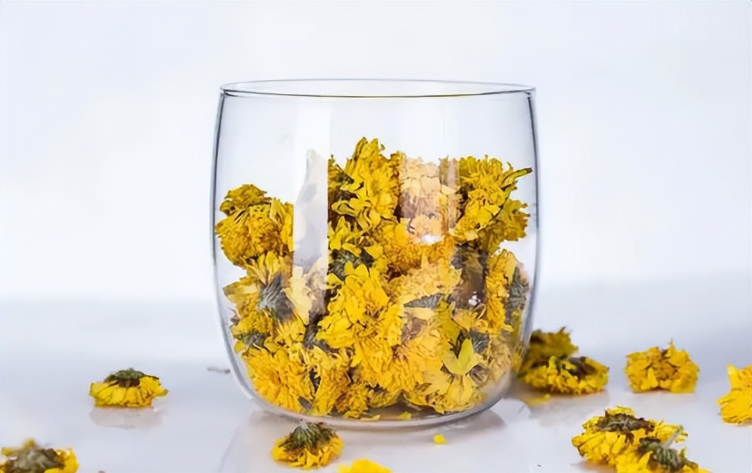 菊花长期喝一个月有害处吗,喝菊花的4大禁忌