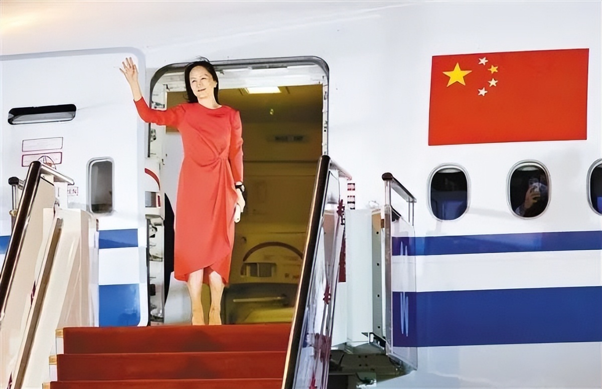 浠绘闈炵殑鍏紶闈㈠瓟,浠绘闈炲彈璁跨殑涓変釜缁嗚妭