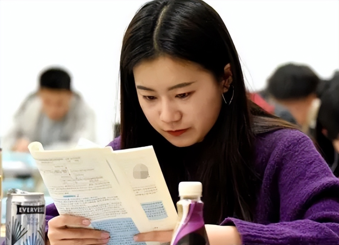 大学就业前景好的10大专业排名,大学就业前景最好的十个专业排名