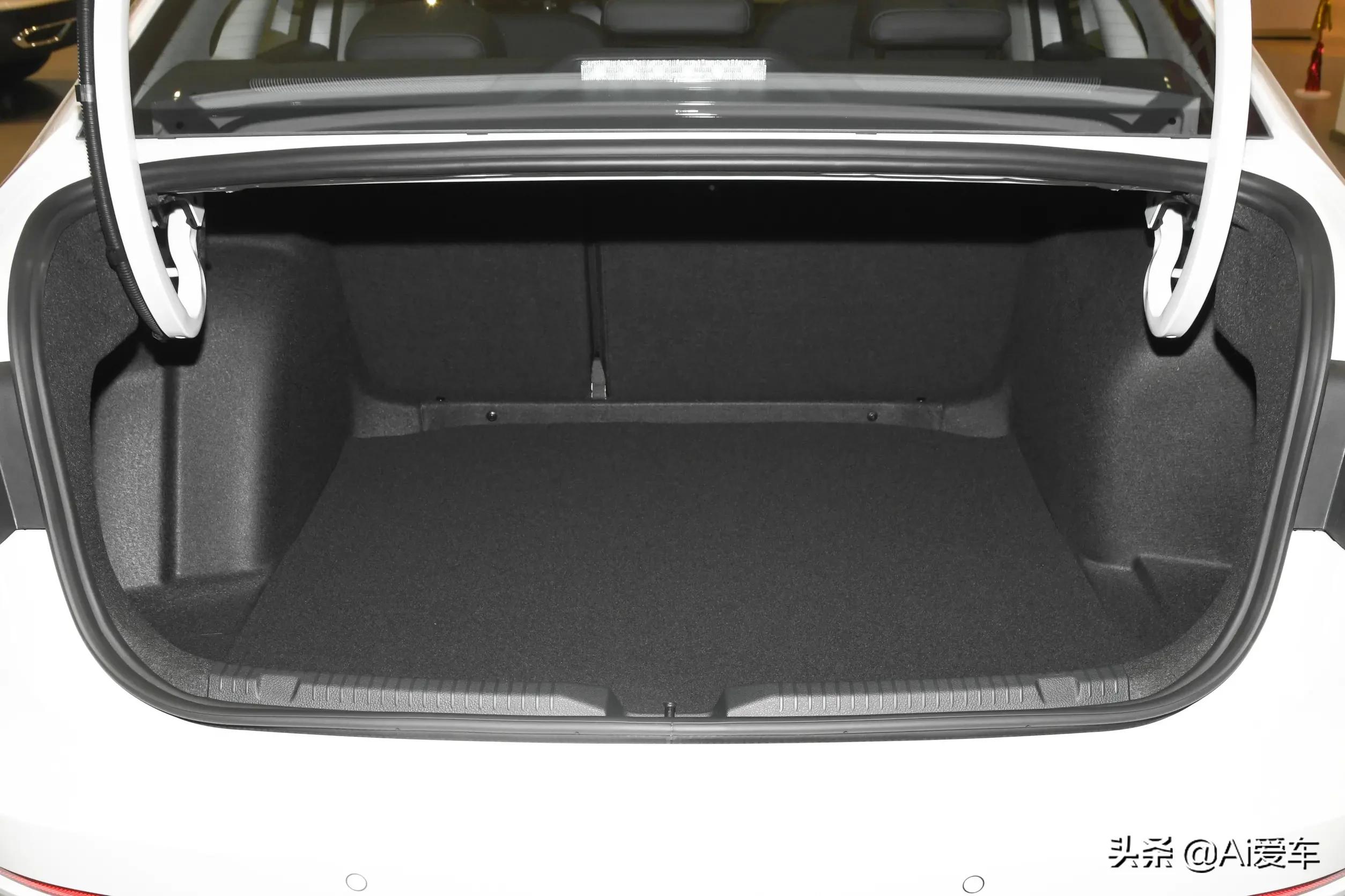 大众朗逸24款1.5t这款车的优缺点,10-15万买什么车性价比高大众朗逸