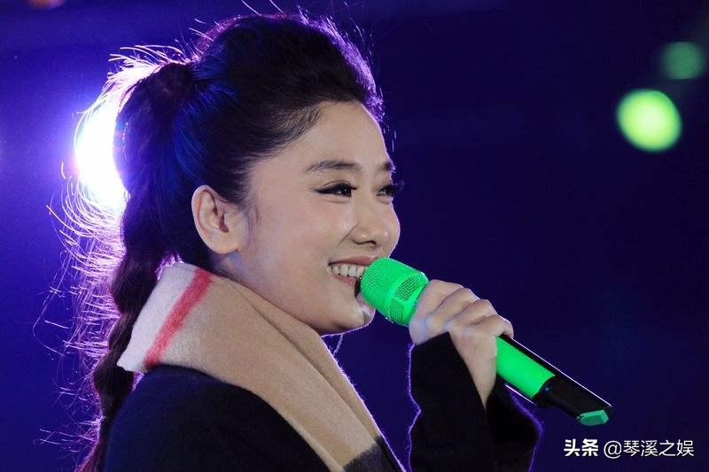 曾毅和玲花为什么这么火,曾毅凭什么和玲花五五分账