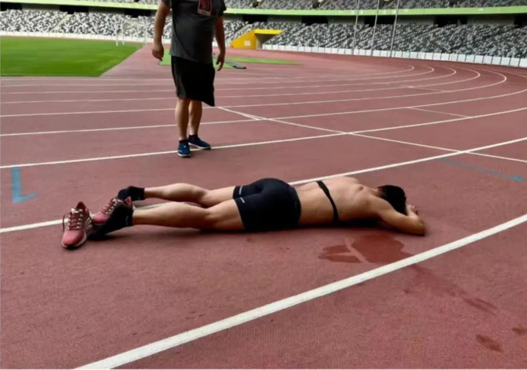 “儿子把女同学的裙子扒了？”​这孩子还能要吗？