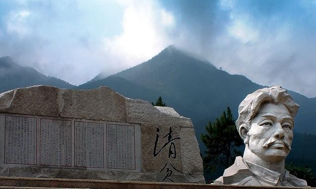 方志敏被捕内幕：为了100大洋和一个老婆，警卫员出卖了他的位置