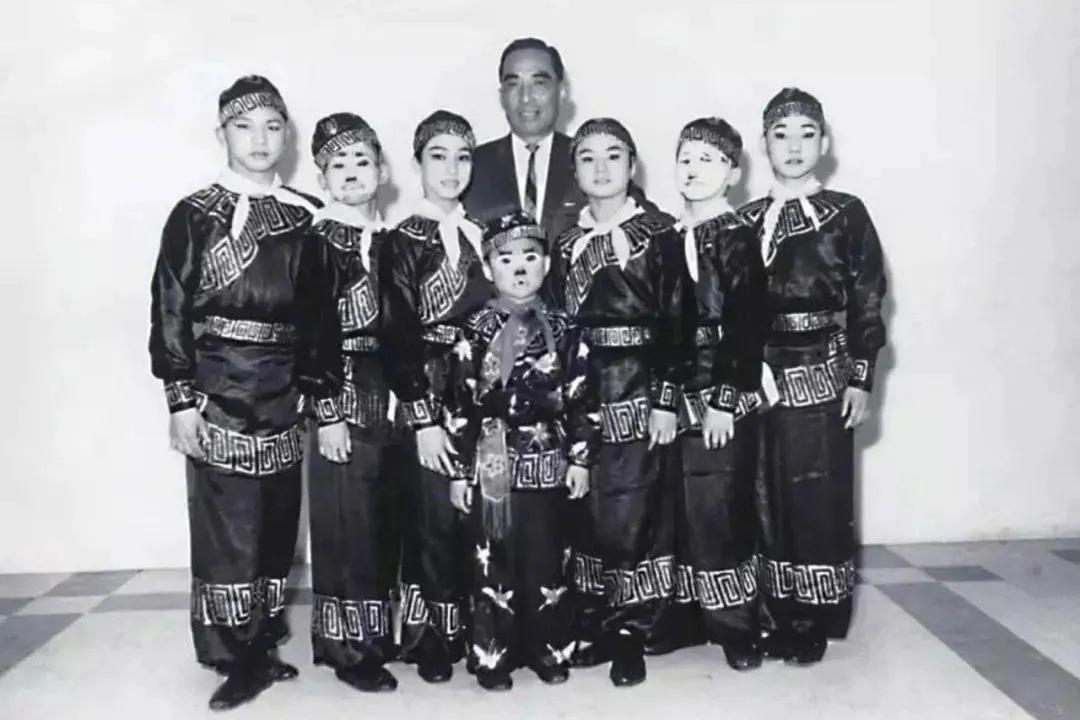 英年早逝的80年代的港星,87岁开山鼻祖去世