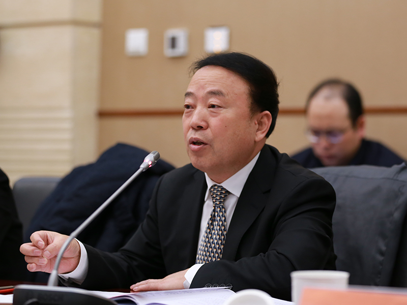 记甘肃省十三届人大代表、嘉峪关索通公司执行董事荆升阳