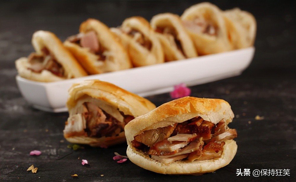 内蒙古十大名吃内蒙古特色美食介绍内蒙古小吃排行榜