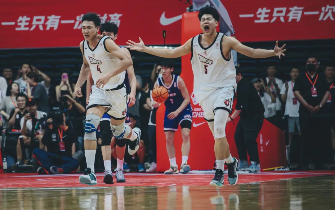 绝杀夺冠！18岁“天才球员”淡厚然，已被清华大学“锁定”