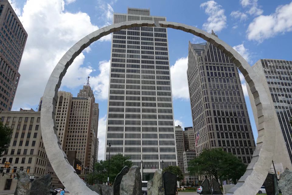 底特律是真实存在的城市吗,底特律以前有多繁华