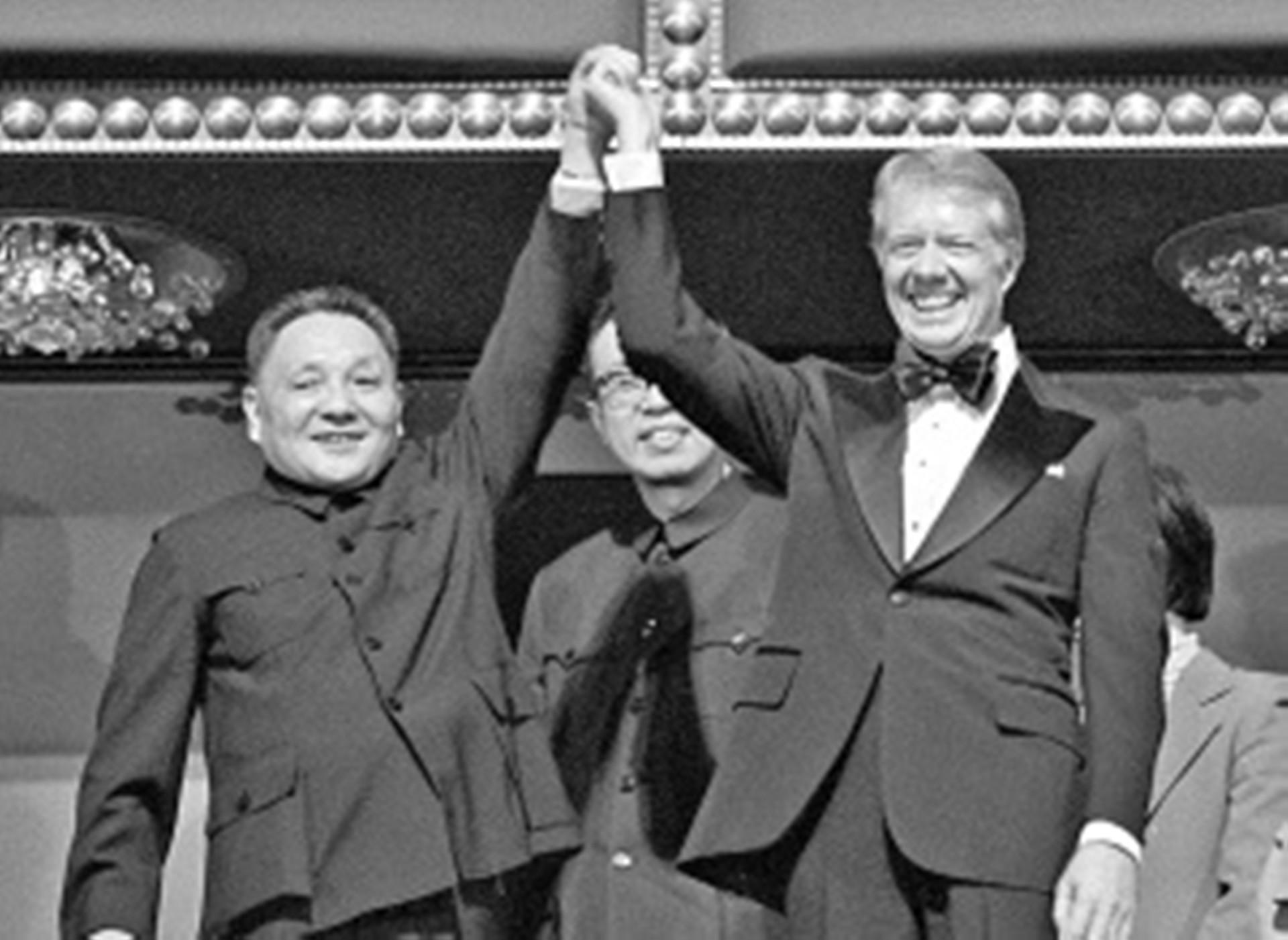 1977年，万斯提出三点无理要求，小平同志一句话让他闭嘴