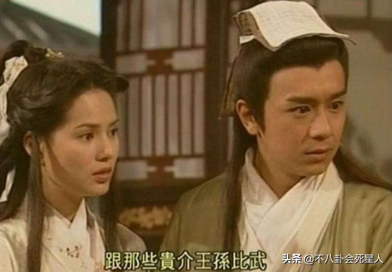 明星整容脸僵硬图片,老女明星整容脸和纯天然脸