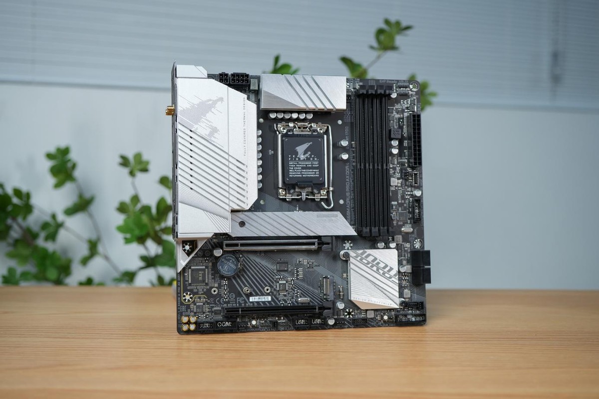 主板如何升级13代,主板更新bios还能用上一代cpu吗