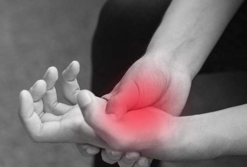 手指关节疼是艾滋病的症状吗,更年期有手指关节疼痛的症状吗