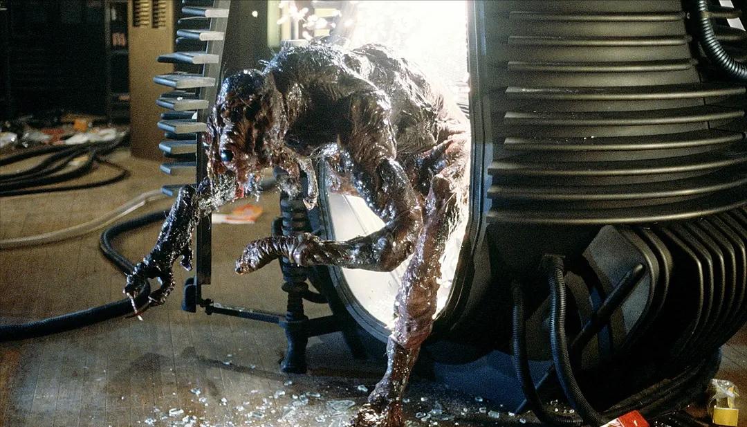 宇宙科幻恐怖电影十大巅峰之作,10部最好看的科幻惊悚电影