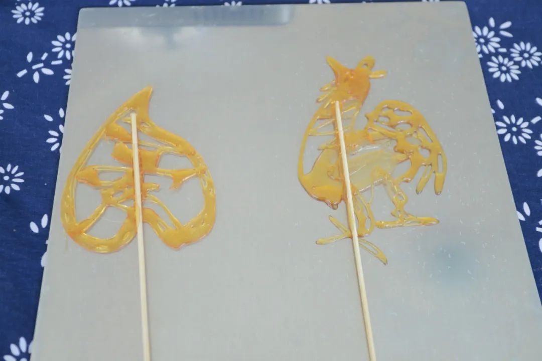 千百年前古人听的洞经古乐、吃的酥饼、画的木刻年画...这一次我们给你包圆了