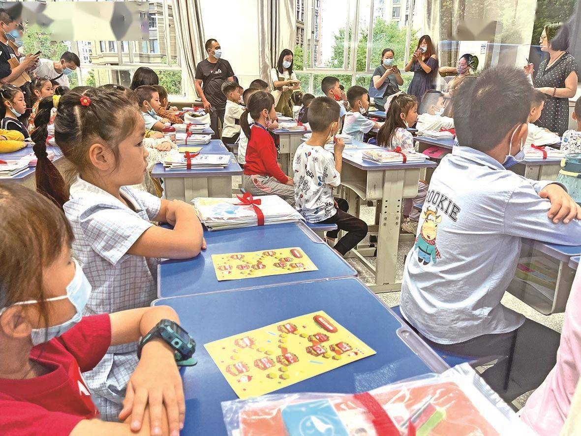 政府会如何应对二胎宝宝扎堆入学,二胎开放后入学高峰期学校政策