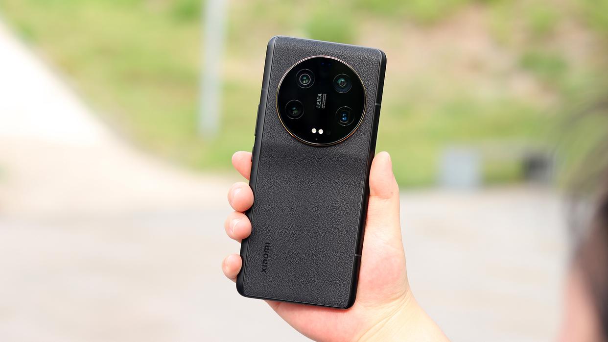 小米13ultra和三星s22ultra怎么选,小米13ultra和小米14promax哪个好