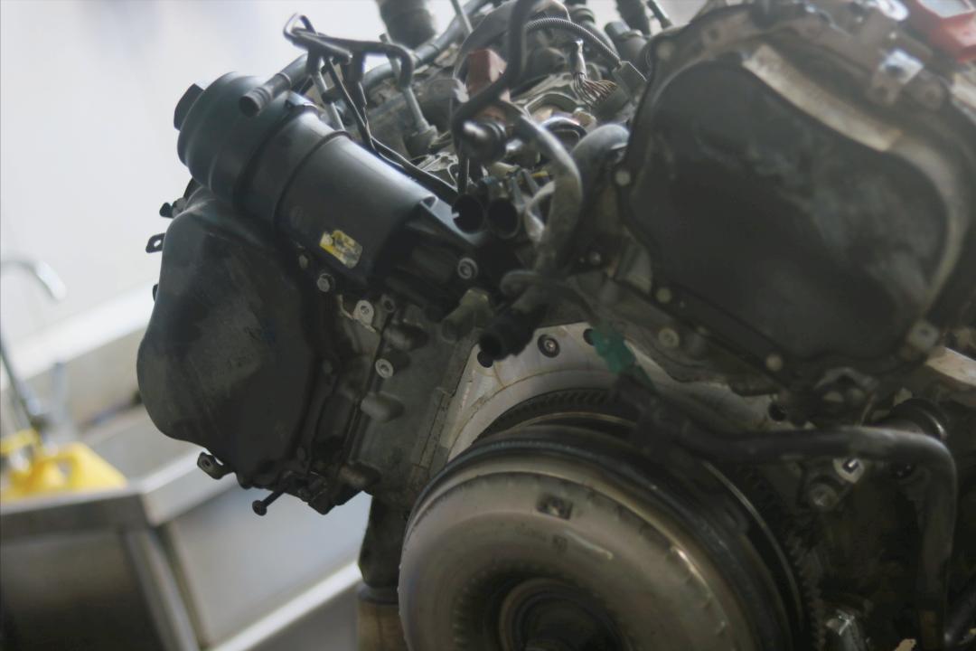 奥迪q7报废厂,老款奥迪q7出车祸