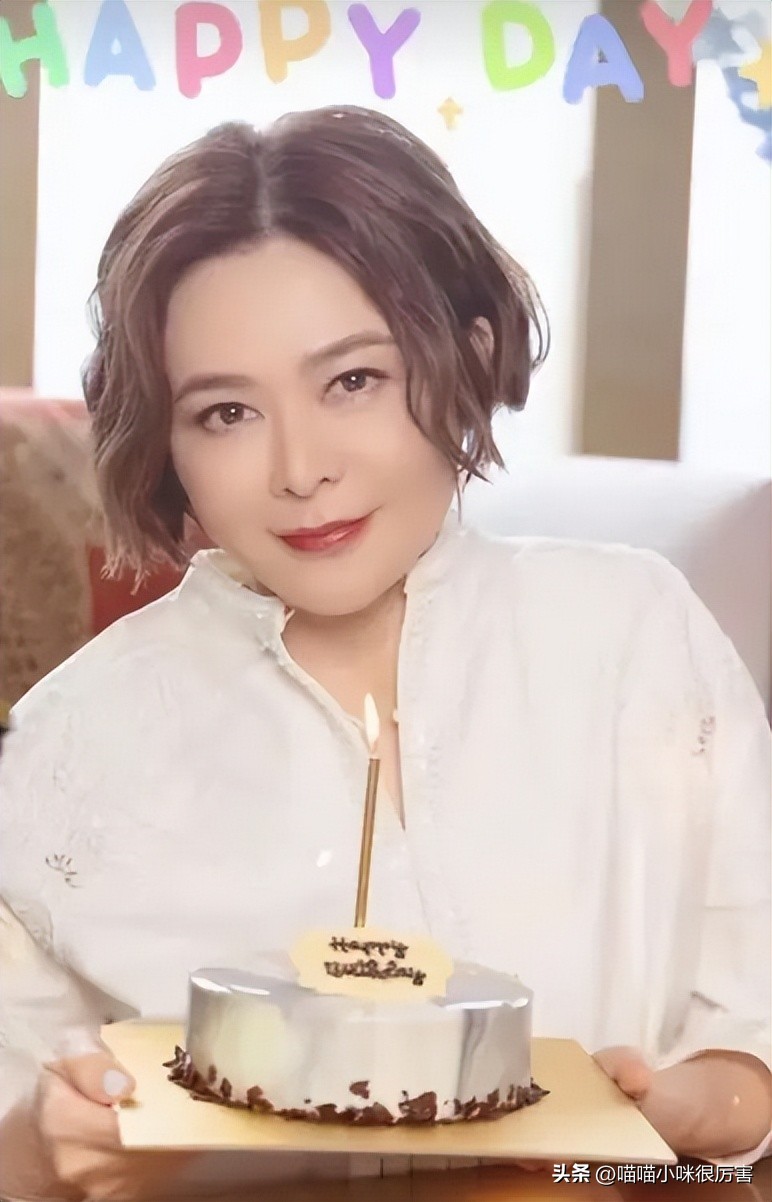 香港第一美女关之琳与李嘉诚,香港第一美女关之琳资产惊人