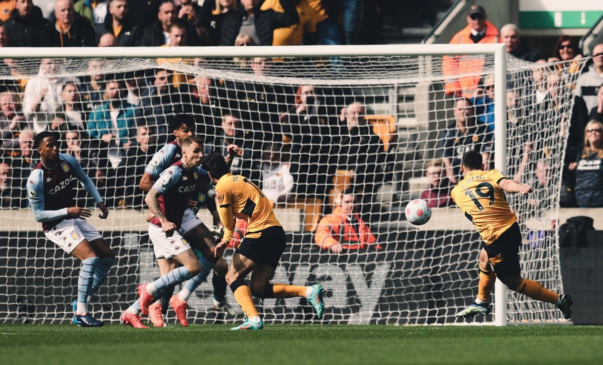 雷根斯堡对帕德博恩比分预测,雷根斯堡vs因格斯足球