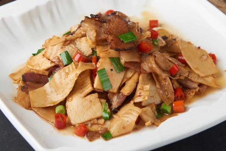 冬天萝卜跟什么一块吃能养生,冬季萝卜要怎么吃才能养生又健康