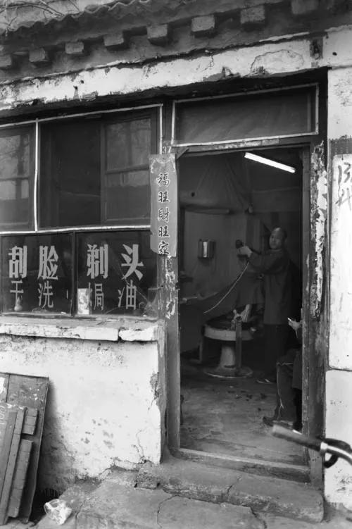 发型师骚操作,理发师土味短发