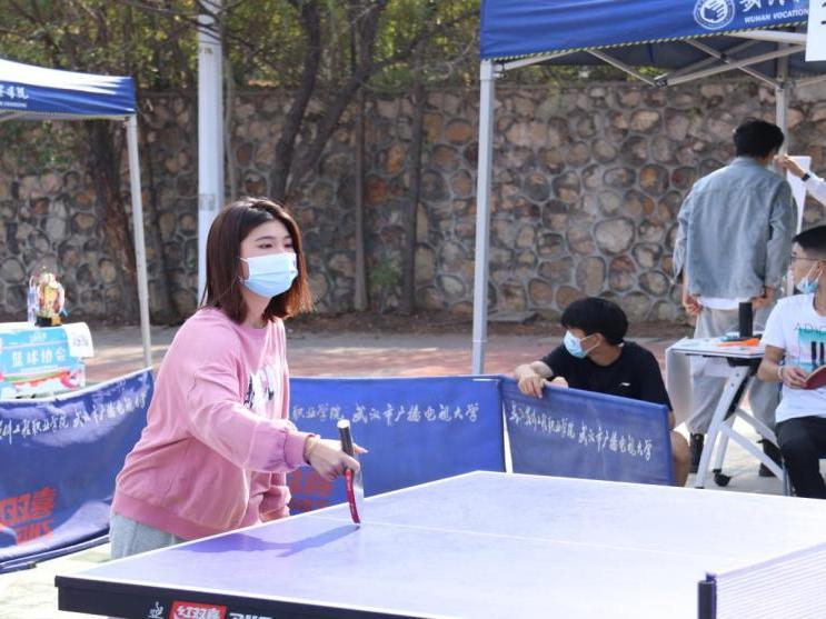 武汉软件工程职业学院在校学生,武汉软件工程职业学院春夏秋冬