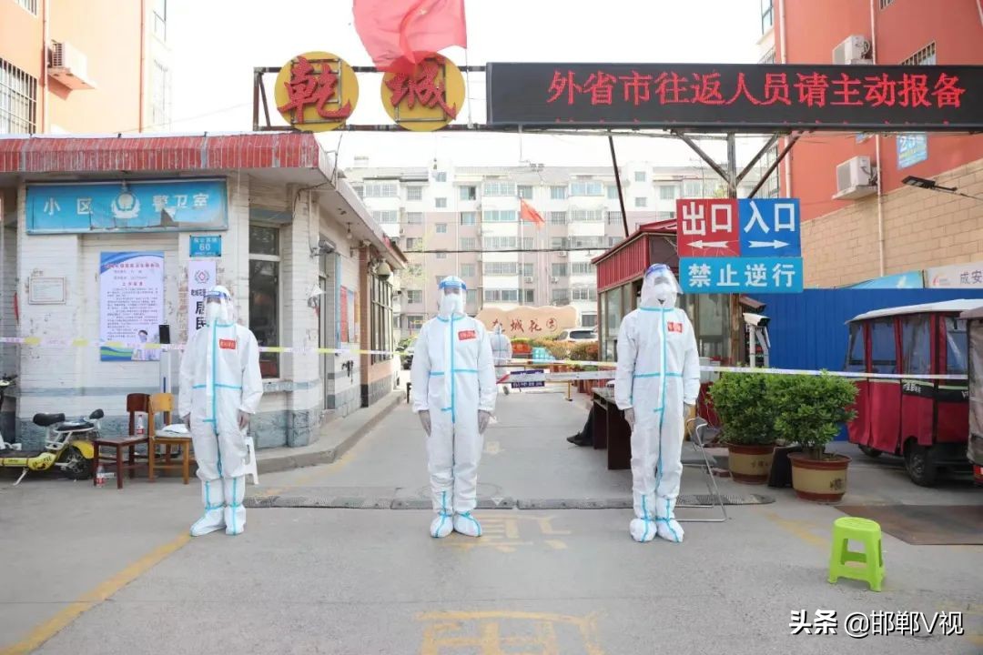 閭兏鎶楃柅鑻遍泟鐓х墖,閭兏鐤儏娴锋姤