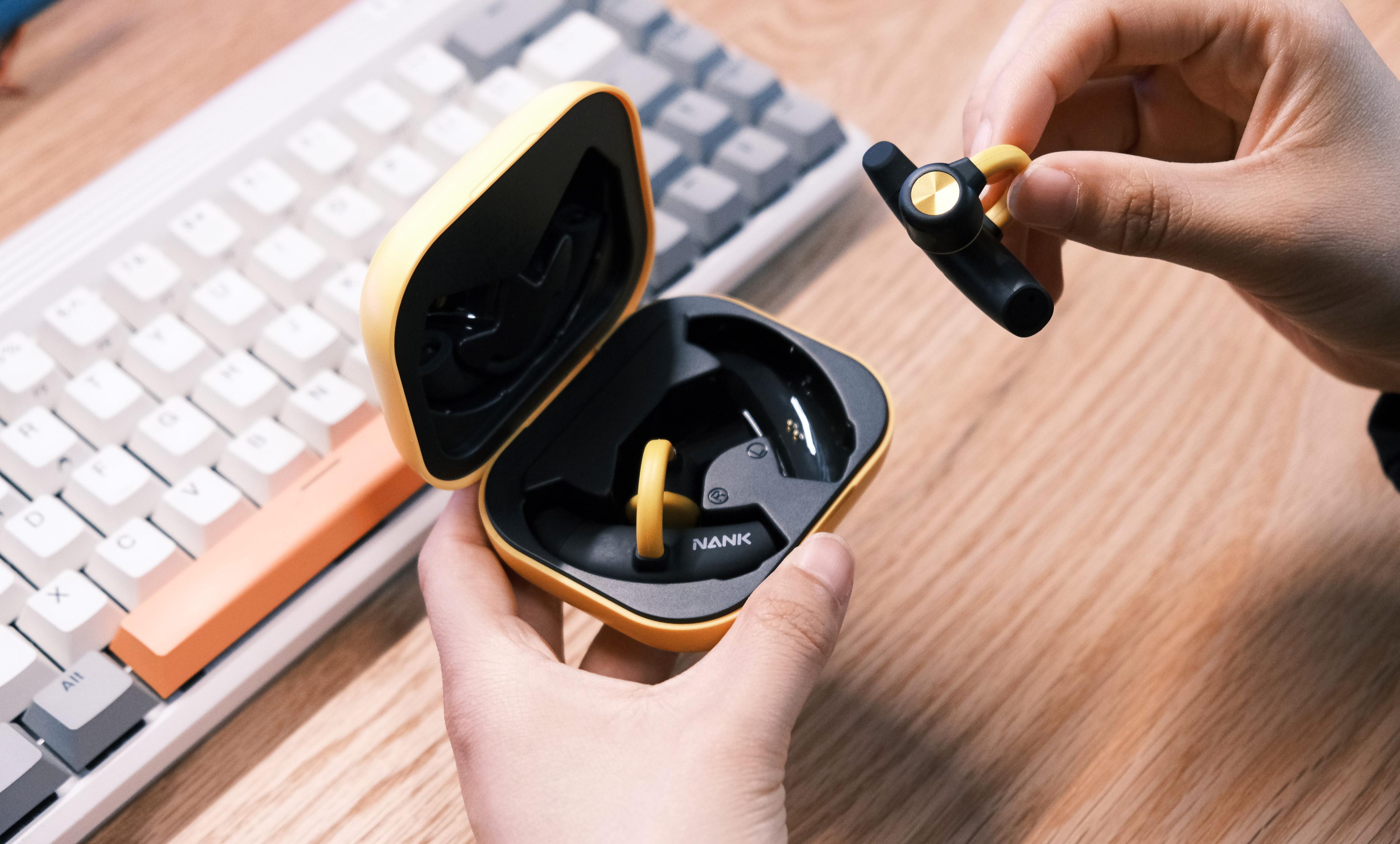 南卡oecc挂耳式蓝牙耳机,nank南卡oe真无线夹耳耳机怎么样