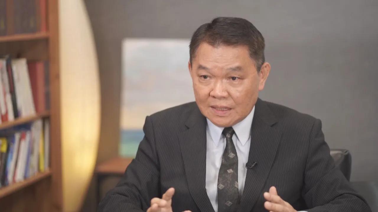 黄征辉谈大陆建设,黄征辉谈大陆挖油船