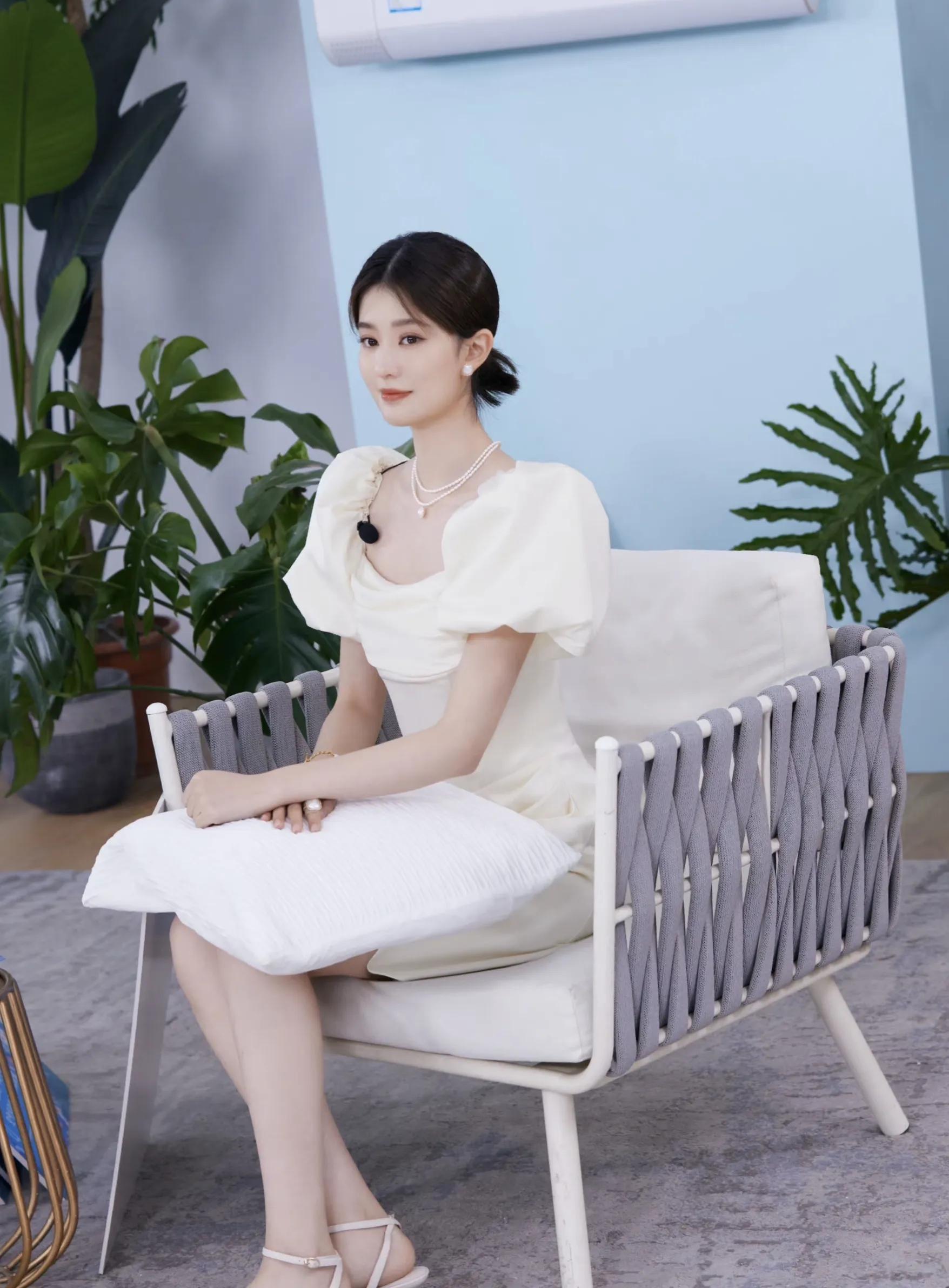 乔欣高清写真美照,女演员乔欣最漂亮美图