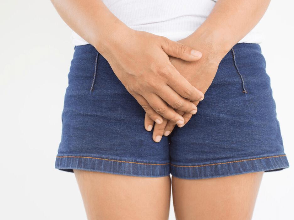 女人“下面”瘙痒难耐,是怎么回事?医生:或许与这4点有关!