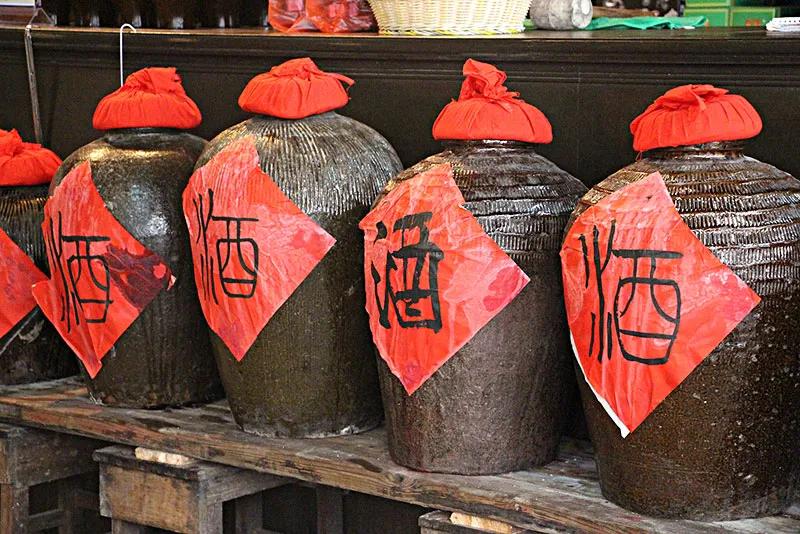 不起眼的5款“光瓶酒”，100%纯粮酿造，入手太值了