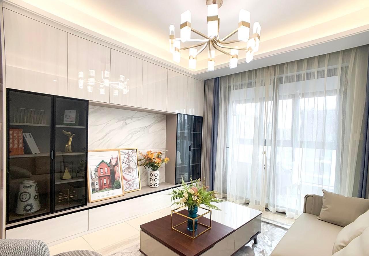 鑷缓鎴垮鍘呯數瑙嗚儗鏅煖澶у叏,涓夐棿鎴垮鍘呯數瑙嗘煖