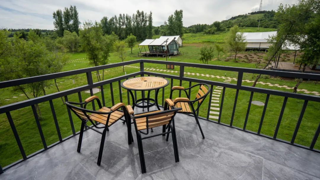 可以驱车直接上山的露营地,大自然馈赠的绝佳露营地