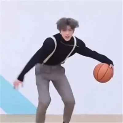 蔡徐坤和肖战谁更火,蔡徐坤和王一博哪个火