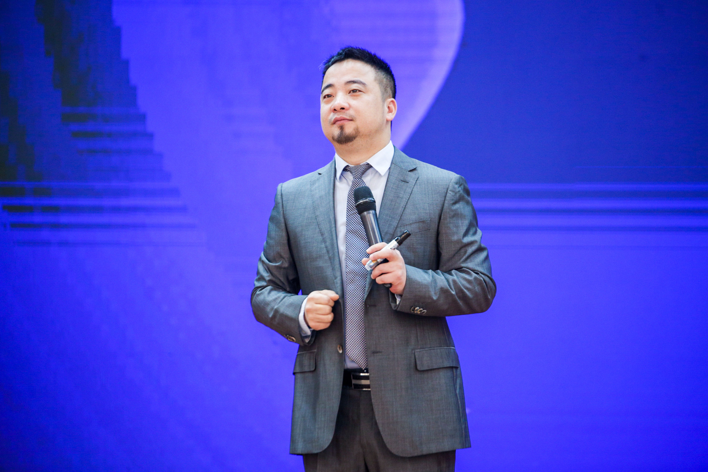 《人性材质学》组织理论体系升级，引领山川咨询高速走入新纪元