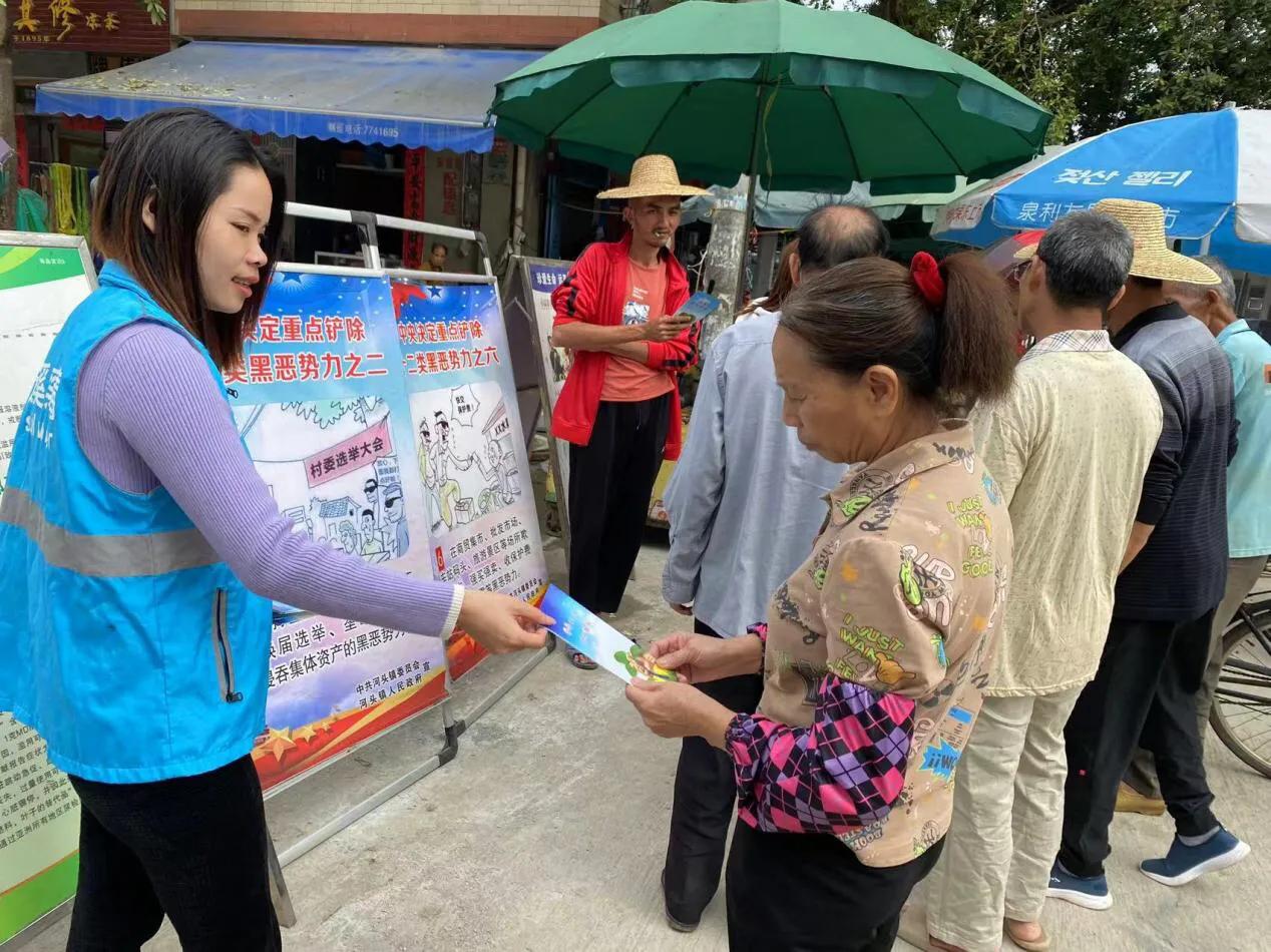肖金镇开展禁毒宣传进集市活动,禁毒宣传进商铺宣传活动