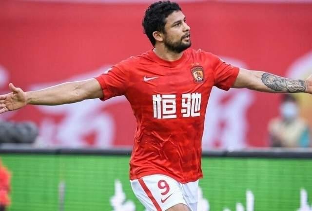 中超为什么那么多外援,中超大牌外援被归化