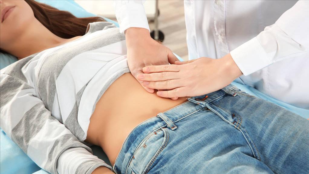 绝经对女人身体好处坏处有哪些,女人绝经的好处和坏处是什么